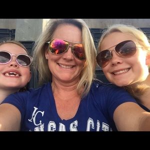 Meet your Posher, Kristin